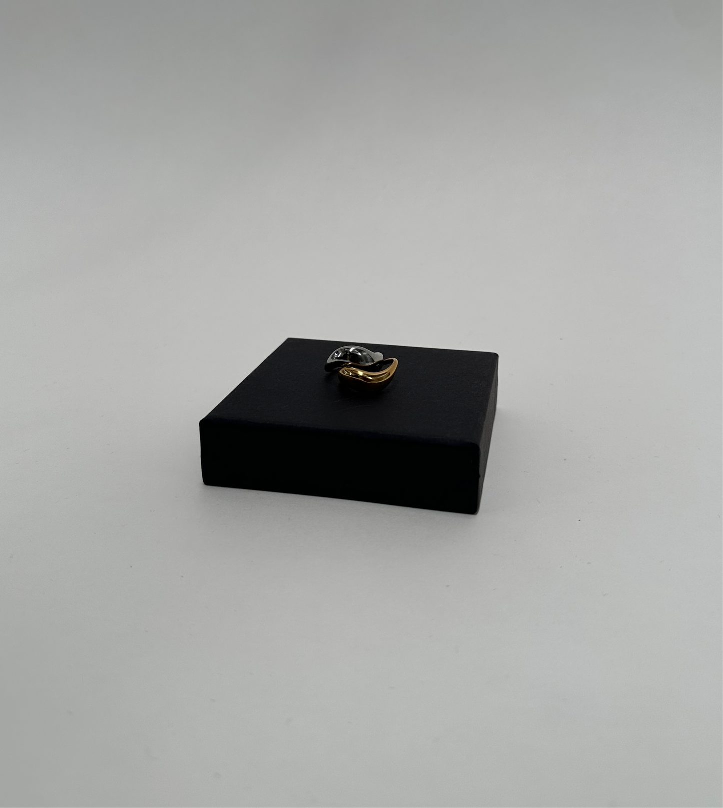 TWIN RING STACK