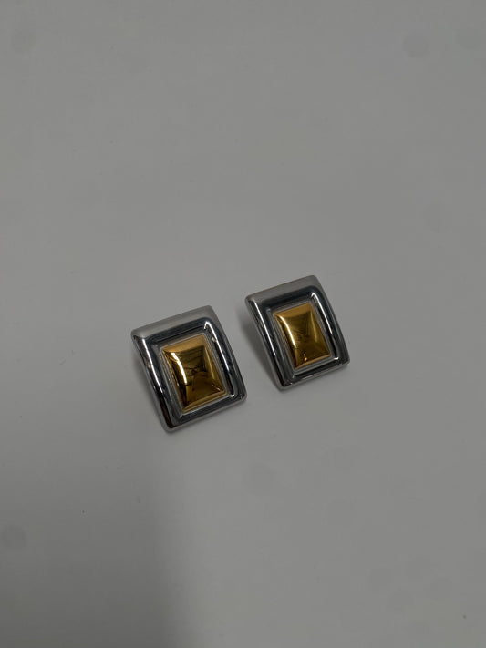 GEO STATEMENT EARRINGS